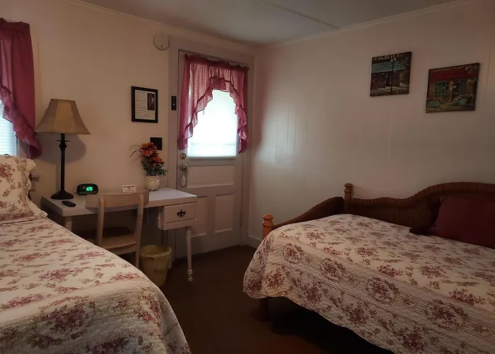 Serenity Motel